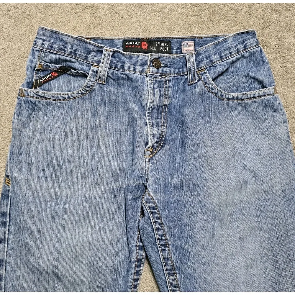 Ariat‎ FR M4 Relaxed Boot Cut Jeans Distressed Denim Men's 34x30 CAT2